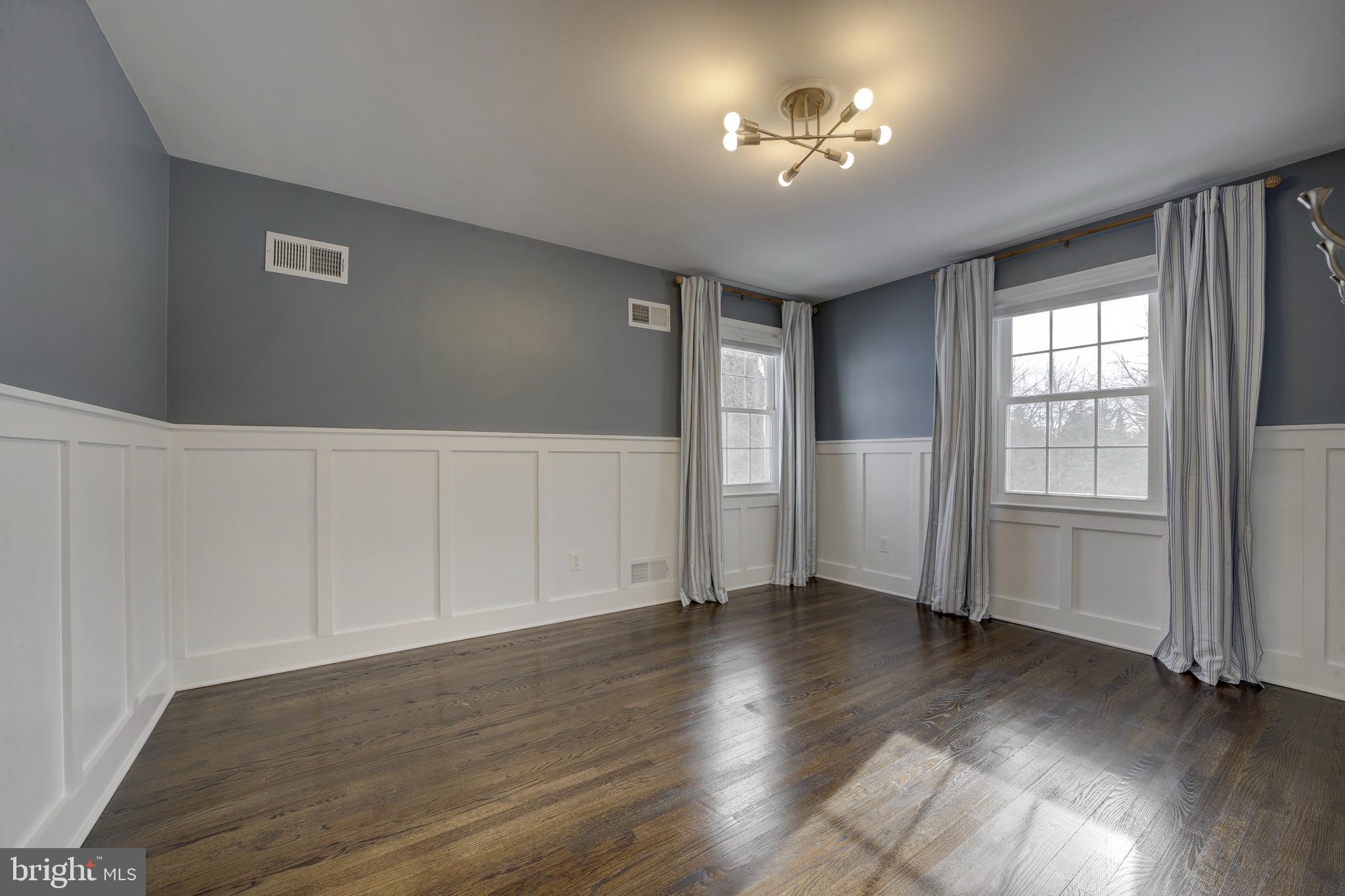 DARNESTOWN OUTSIDE - Residential