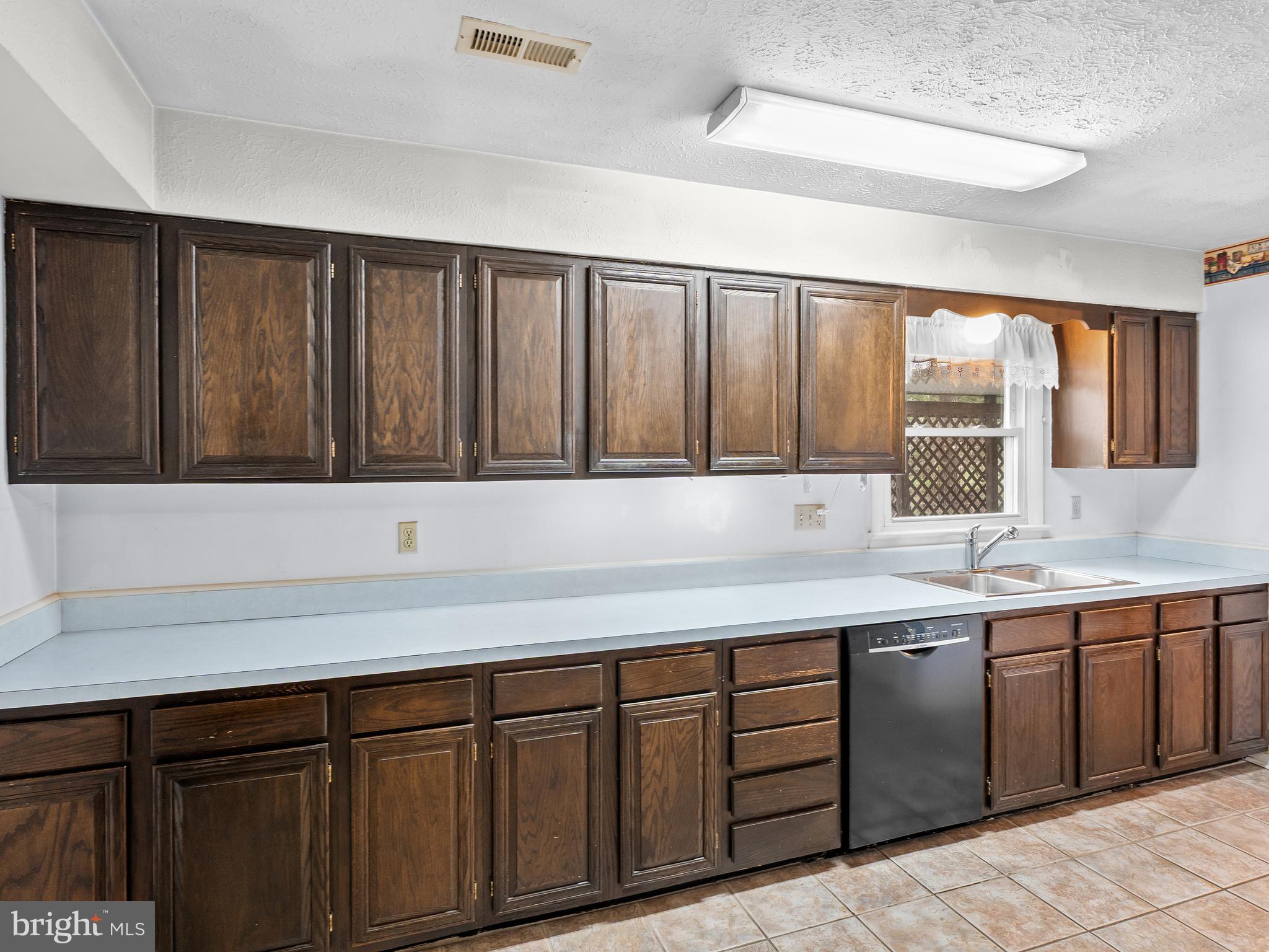 FREDERICKTOWNE - Residential