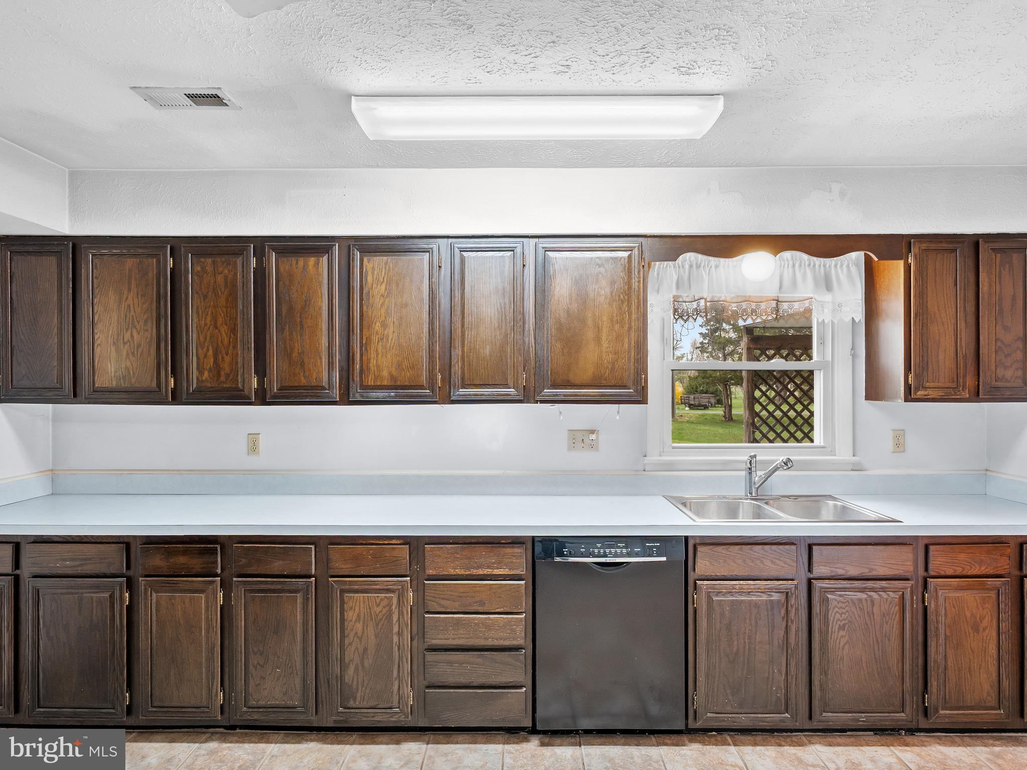 FREDERICKTOWNE - Residential