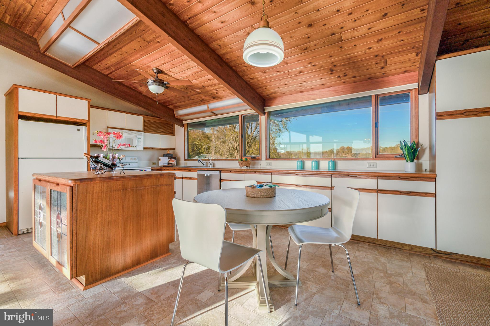 LANGFORD BAY ESTATES - Residential