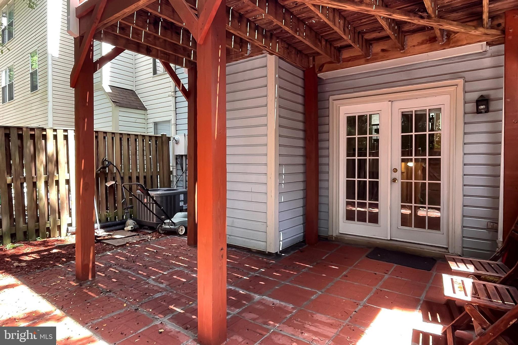 HILLSDALE - Residential Lease