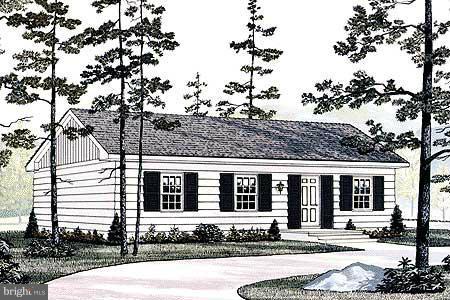 TO BE BUILT New ranch,3 bedrooms,2 baths,buyers pay transfer taxes.half acre lot..Why buy townhouse when you can own single family home.Last half acre lot.Ceramic tile in bath rooms.10x12 concrete patio,appliances