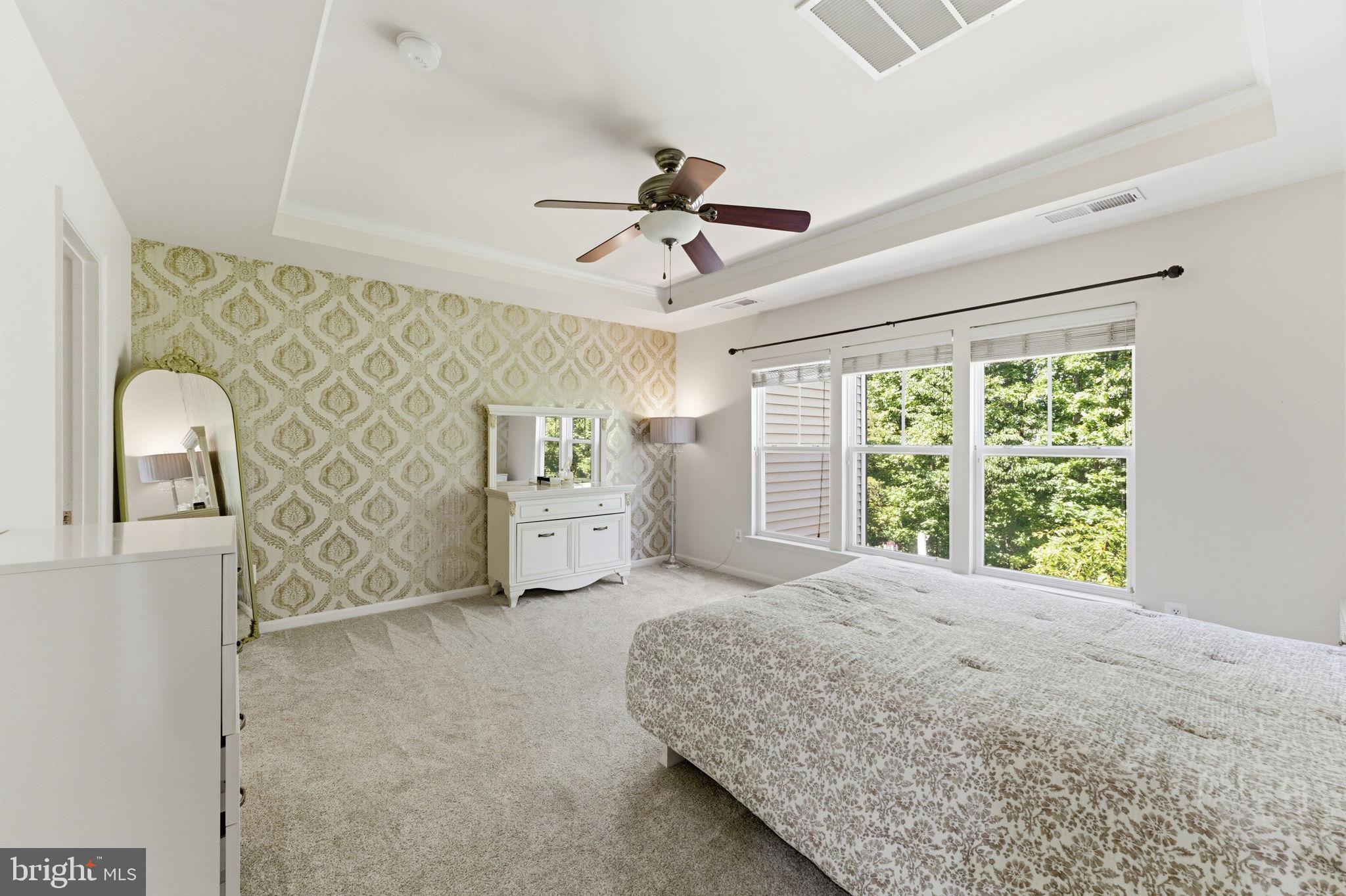 PEMBROOKE - Residential