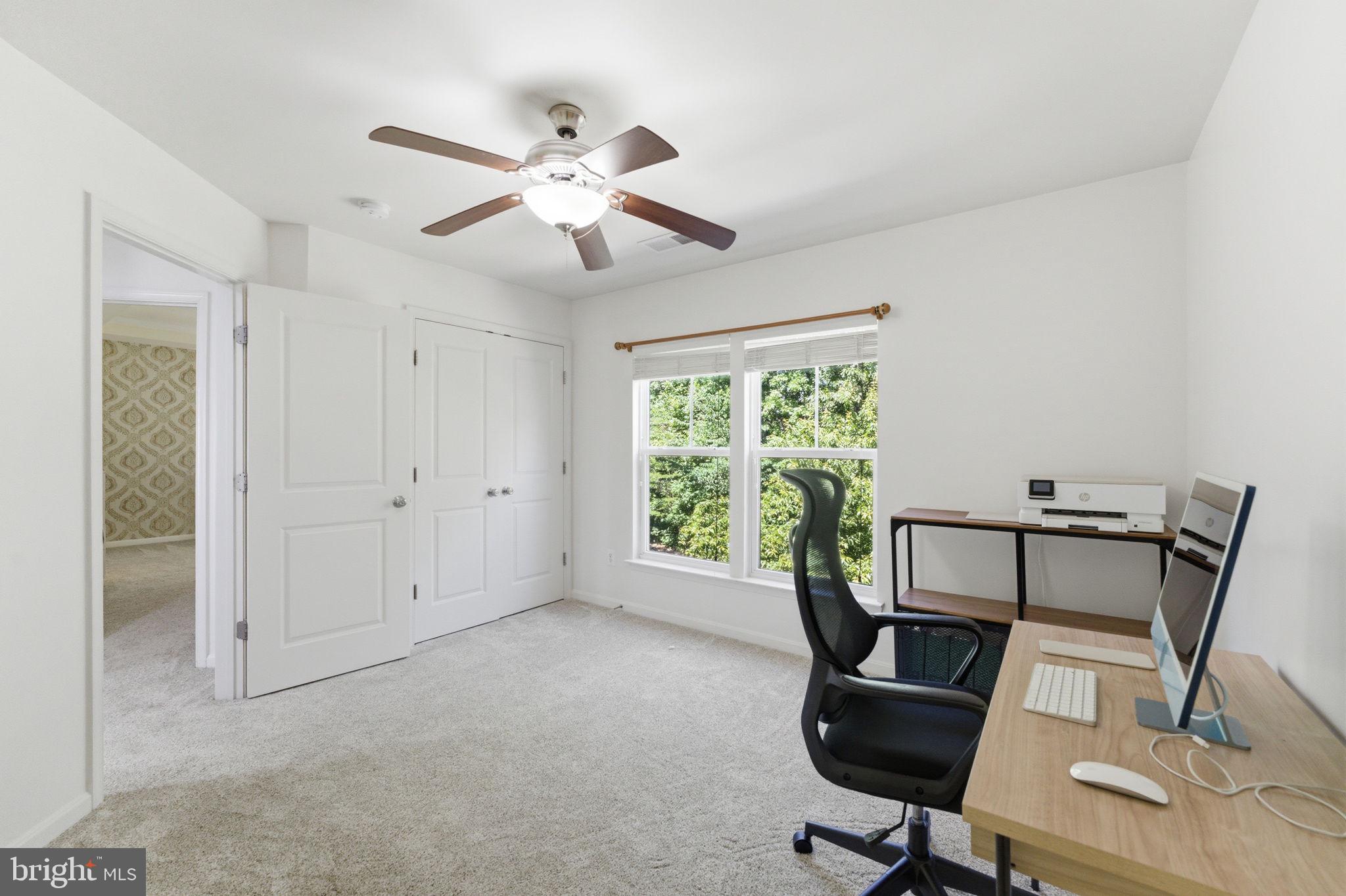 PEMBROOKE - Residential