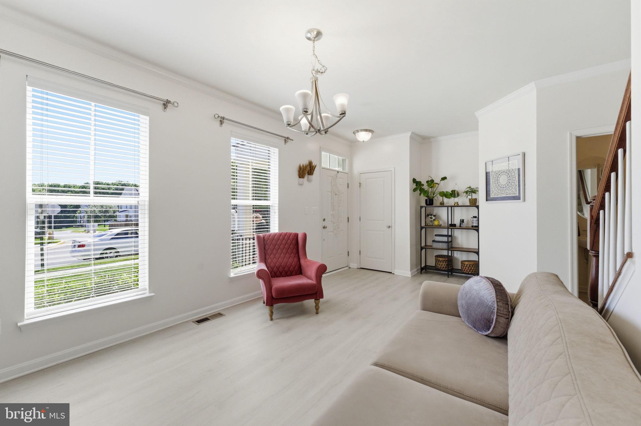 PEMBROOKE - Residential