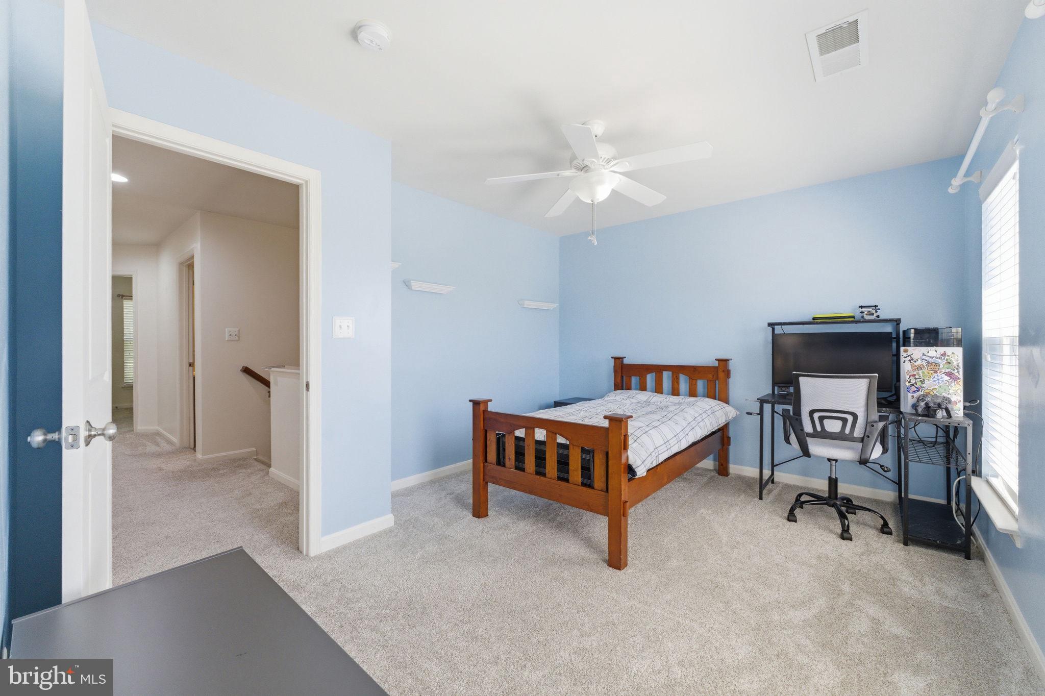 PEMBROOKE - Residential