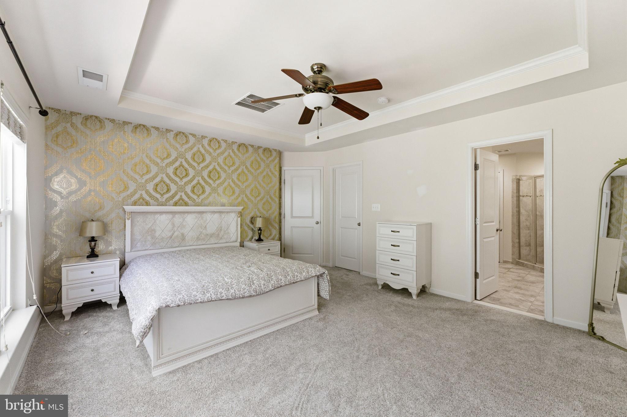 PEMBROOKE - Residential