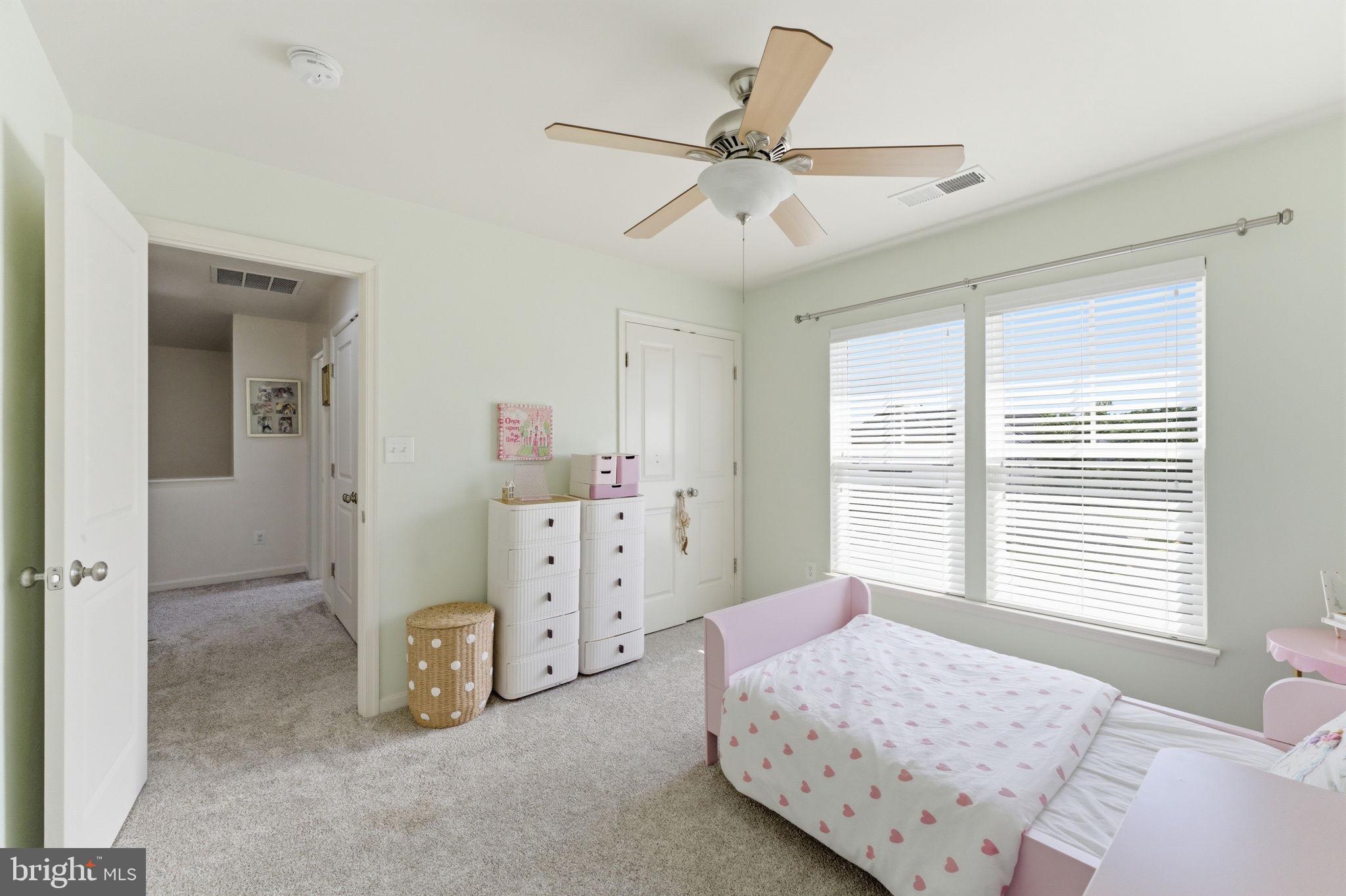 PEMBROOKE - Residential