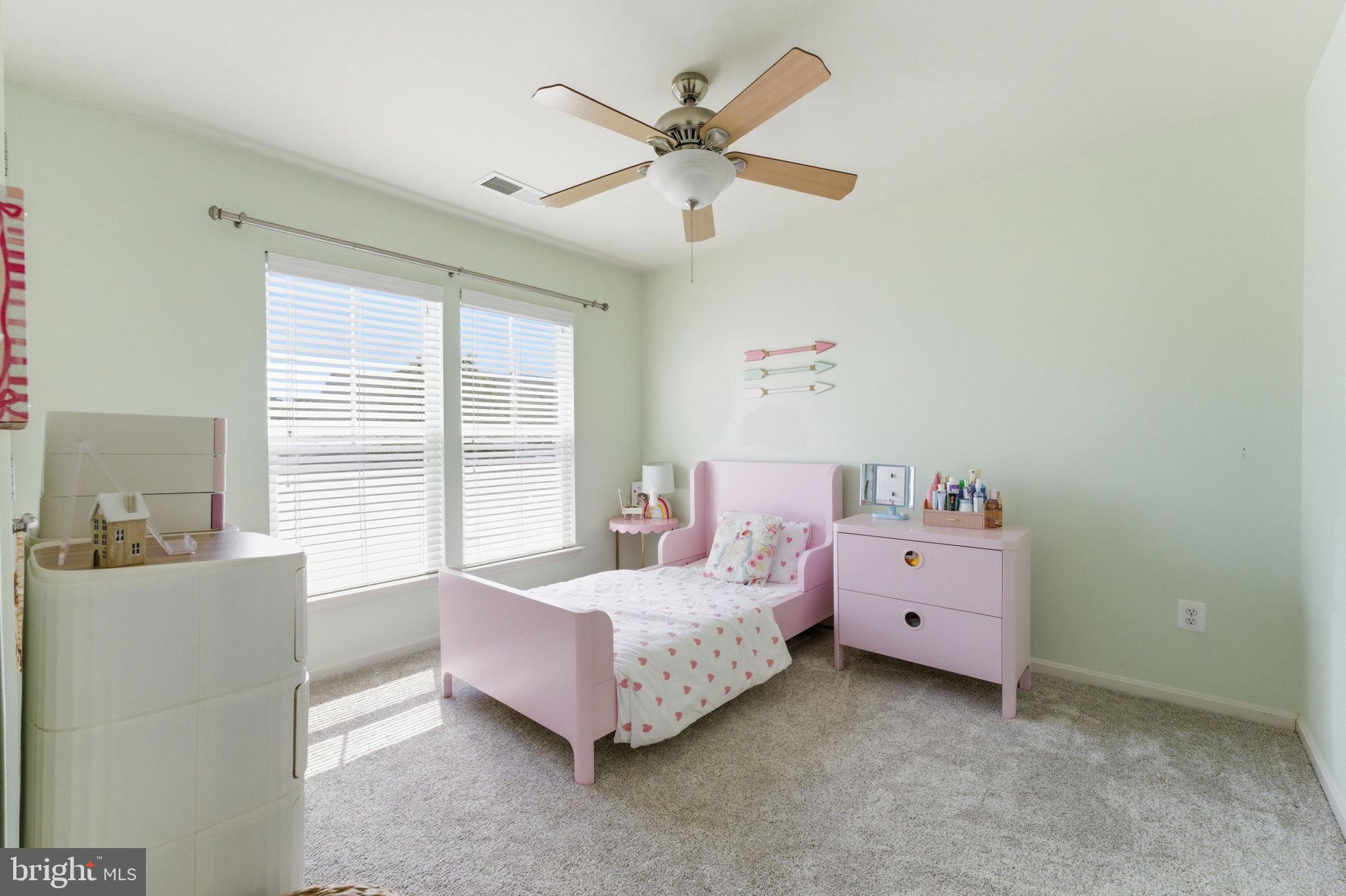 PEMBROOKE - Residential