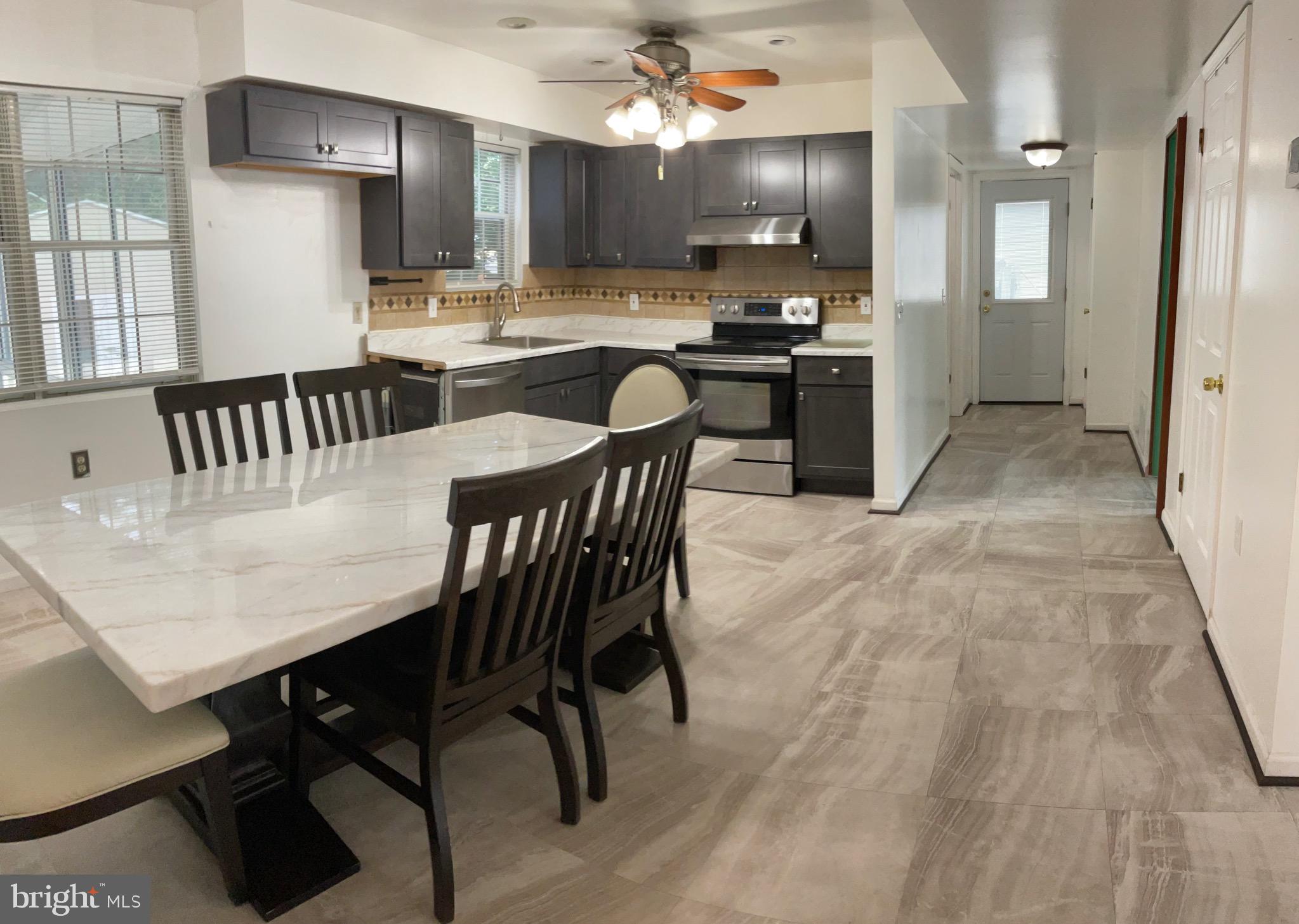 CHESTERFIELD - Residential Lease