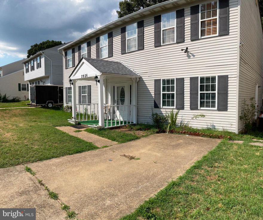 This four bedroom home has very large rooms all around. Located just a half mile from Mountain Road and 1 mile from route 100 with a large fenced backyard and a big yard in the front. Main level has an eat-in kitchen, laundry room, a sunroom in the back, a family room with a fireplace, and a big living room as you enter the house. Houses in good shape and the owners live nearby if there’s any troubles ever.