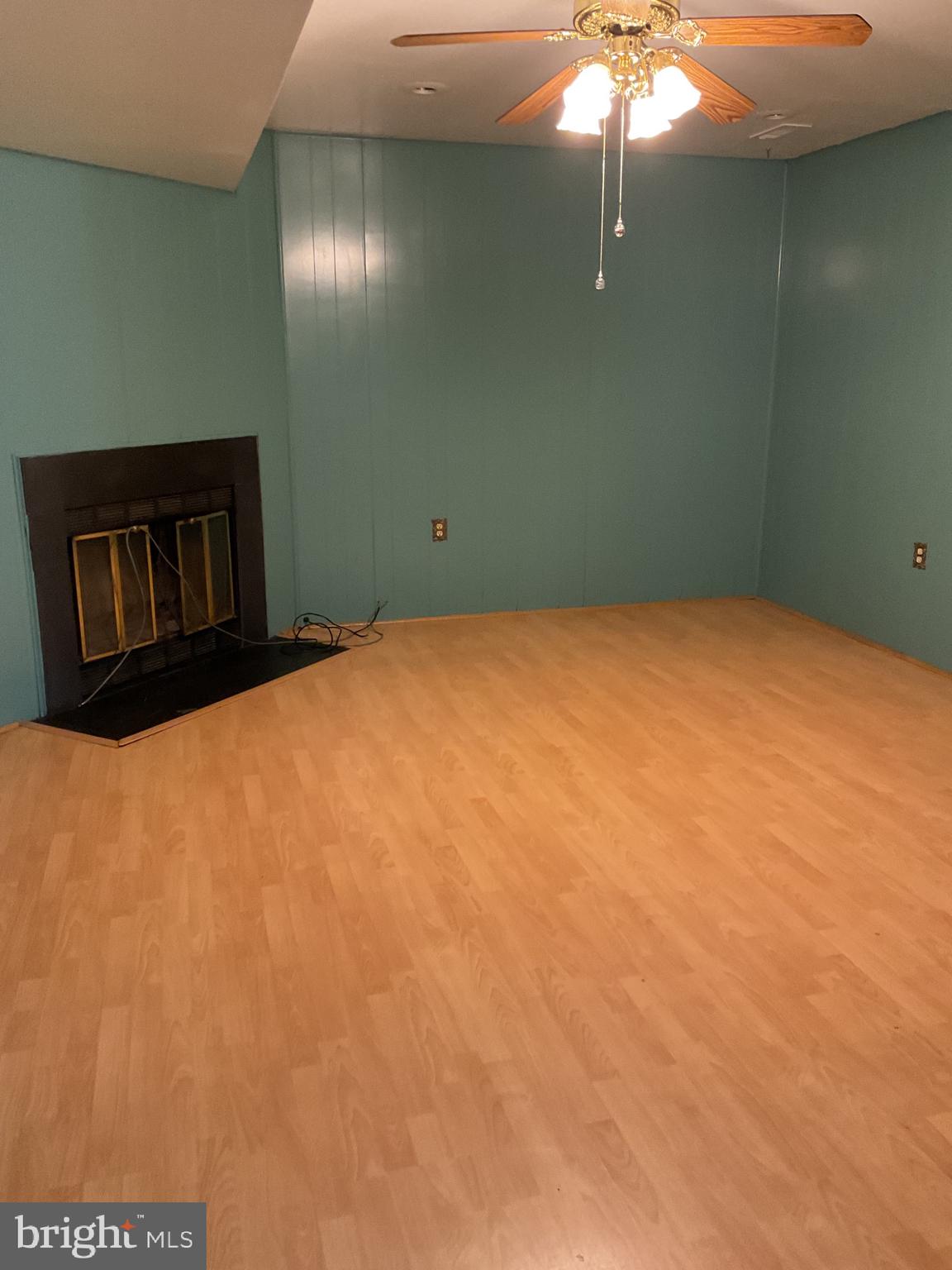 CHESTERFIELD - Residential Lease