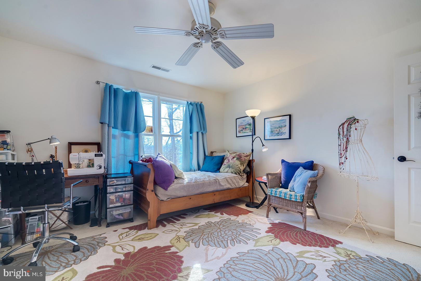 WAGAMONS WEST SHORES - Residential