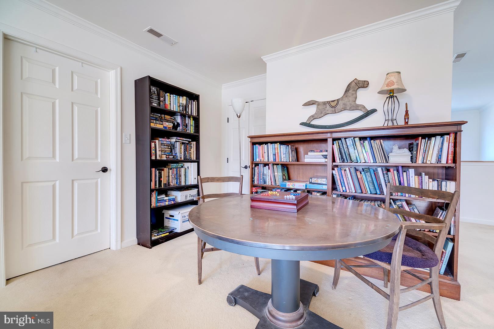 WAGAMONS WEST SHORES - Residential