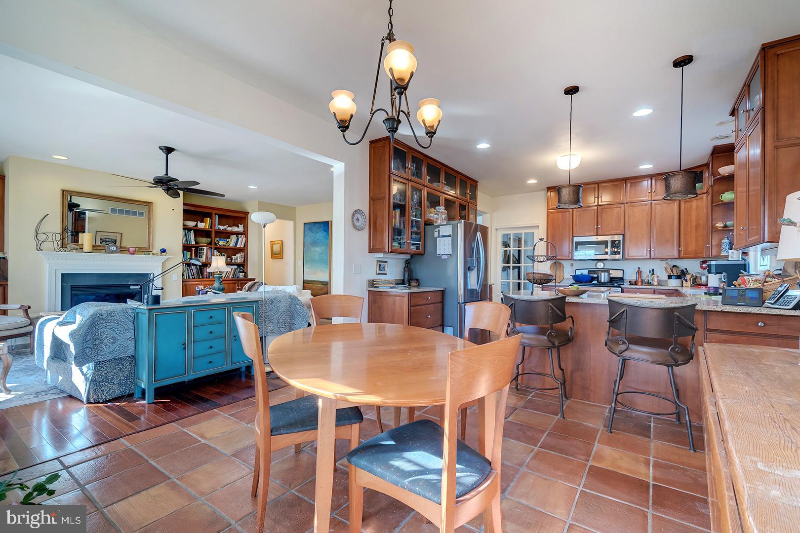 WAGAMONS WEST SHORES - Residential