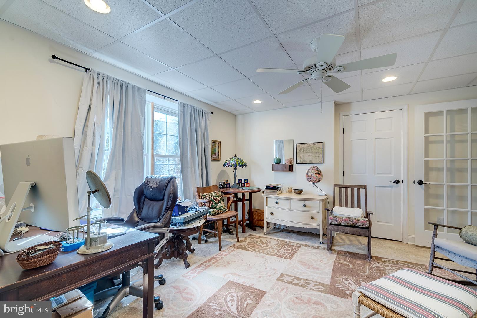 WAGAMONS WEST SHORES - Residential