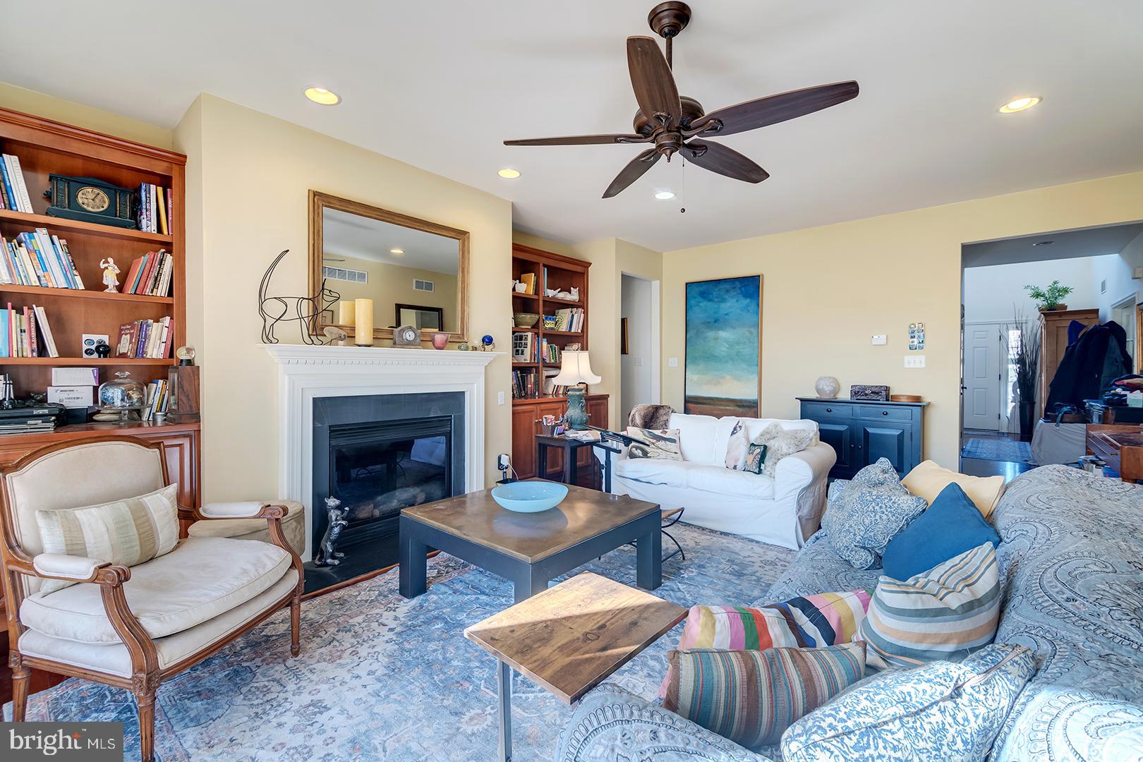 WAGAMONS WEST SHORES - Residential