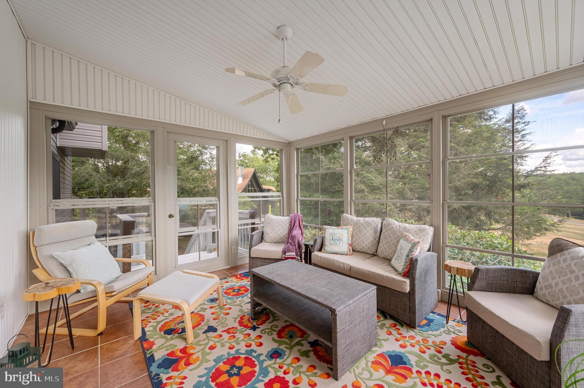 THE WOODS - Residential