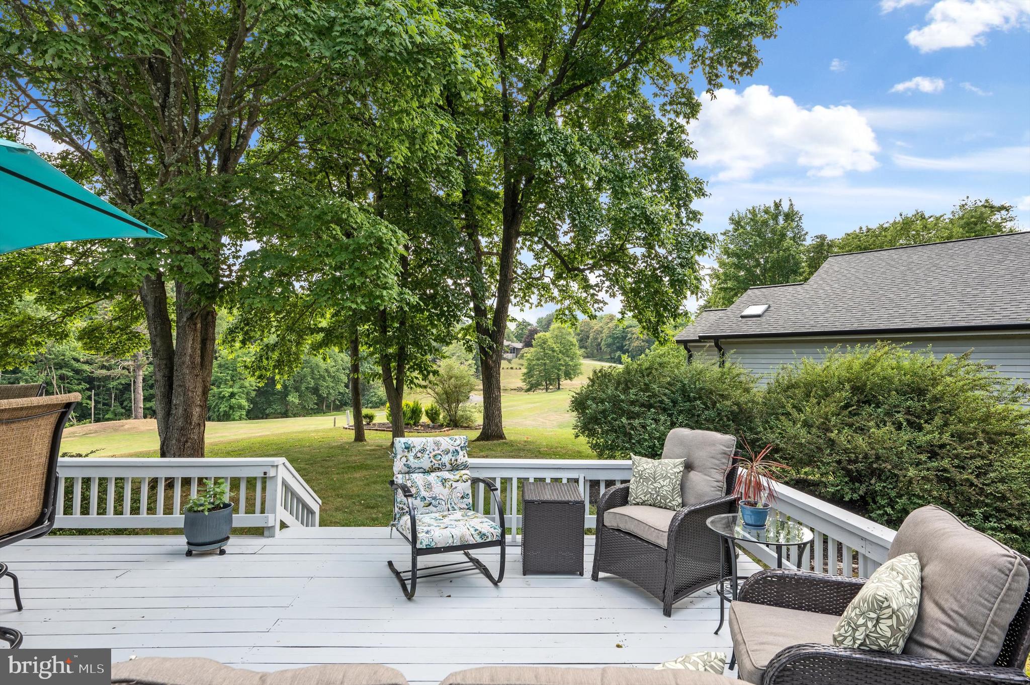 THE WOODS - Residential