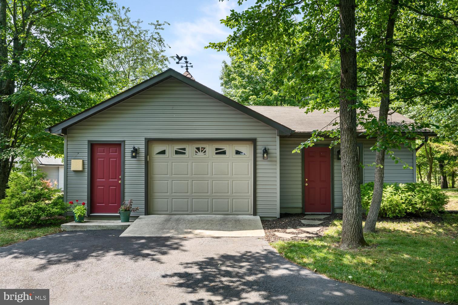 THE WOODS - Residential