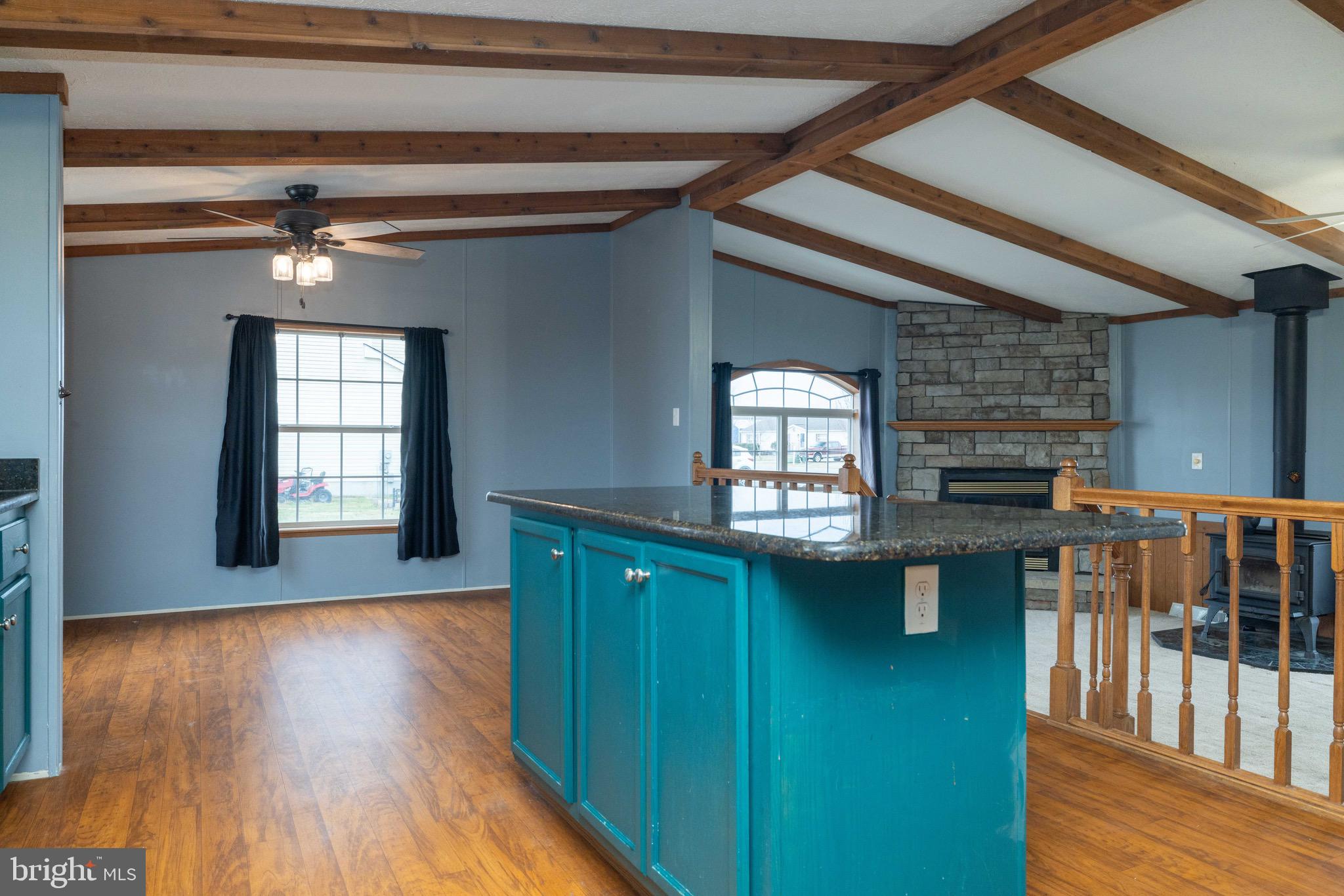 CHELESA VILLA - Residential