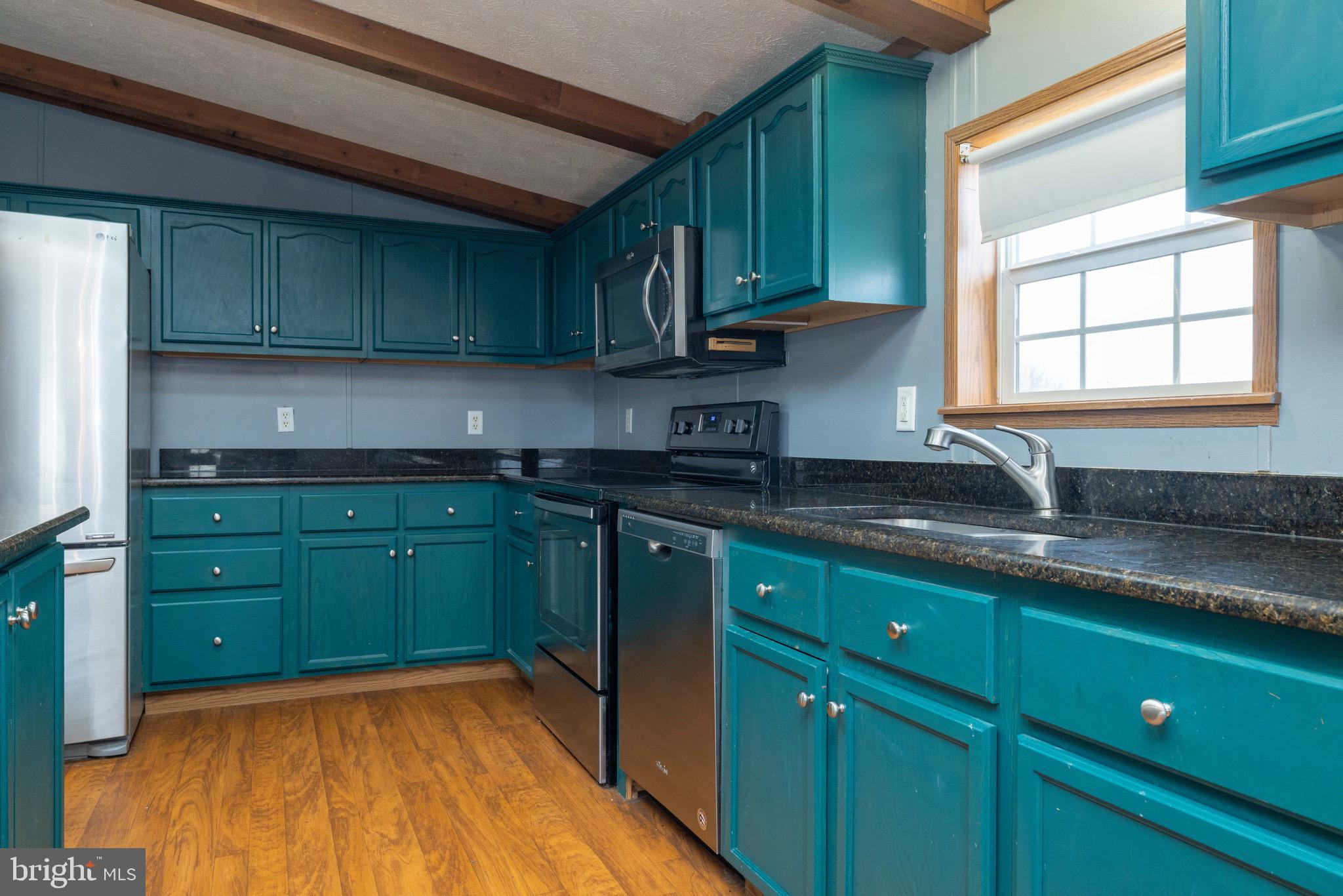 CHELESA VILLA - Residential