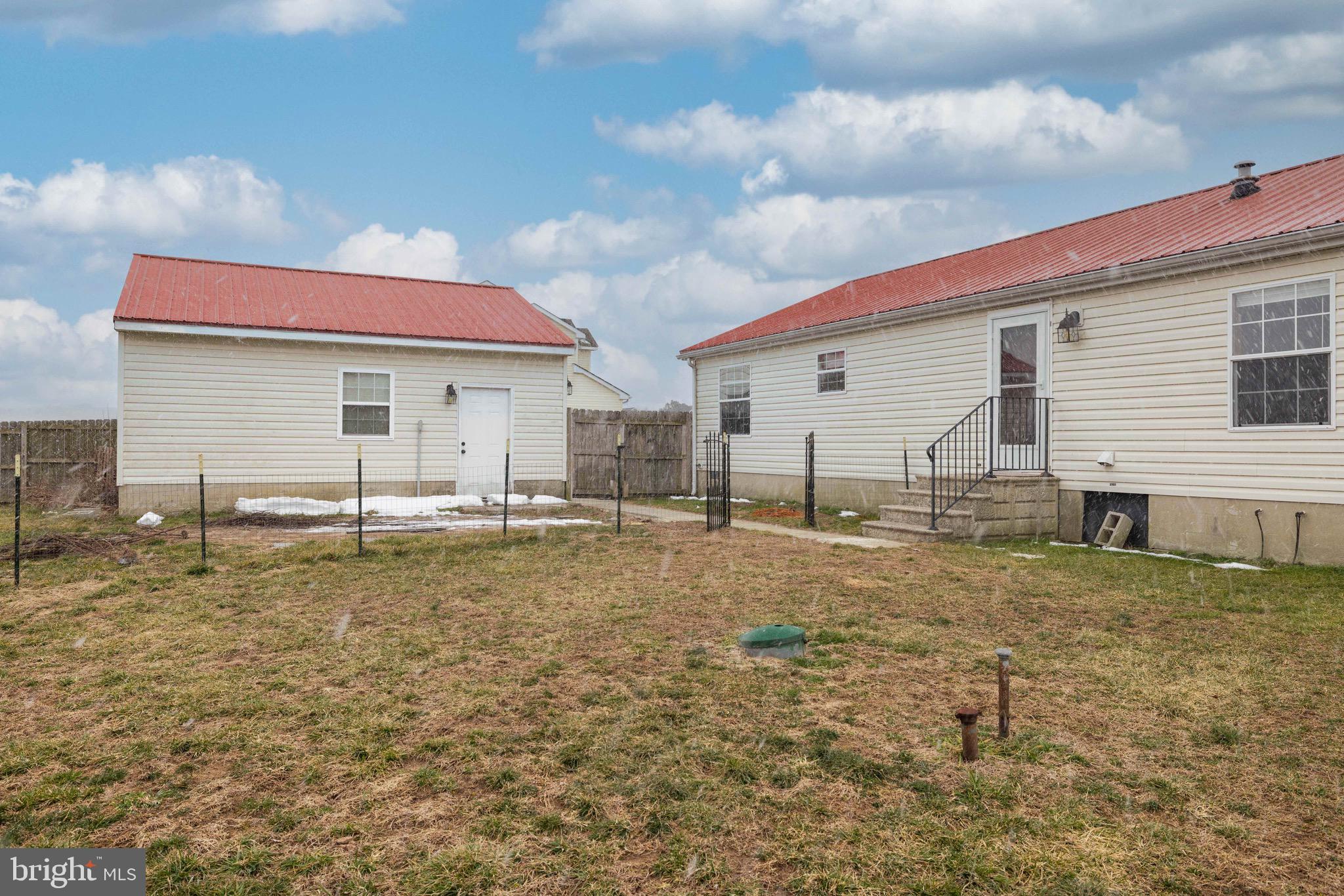 CHELESA VILLA - Residential