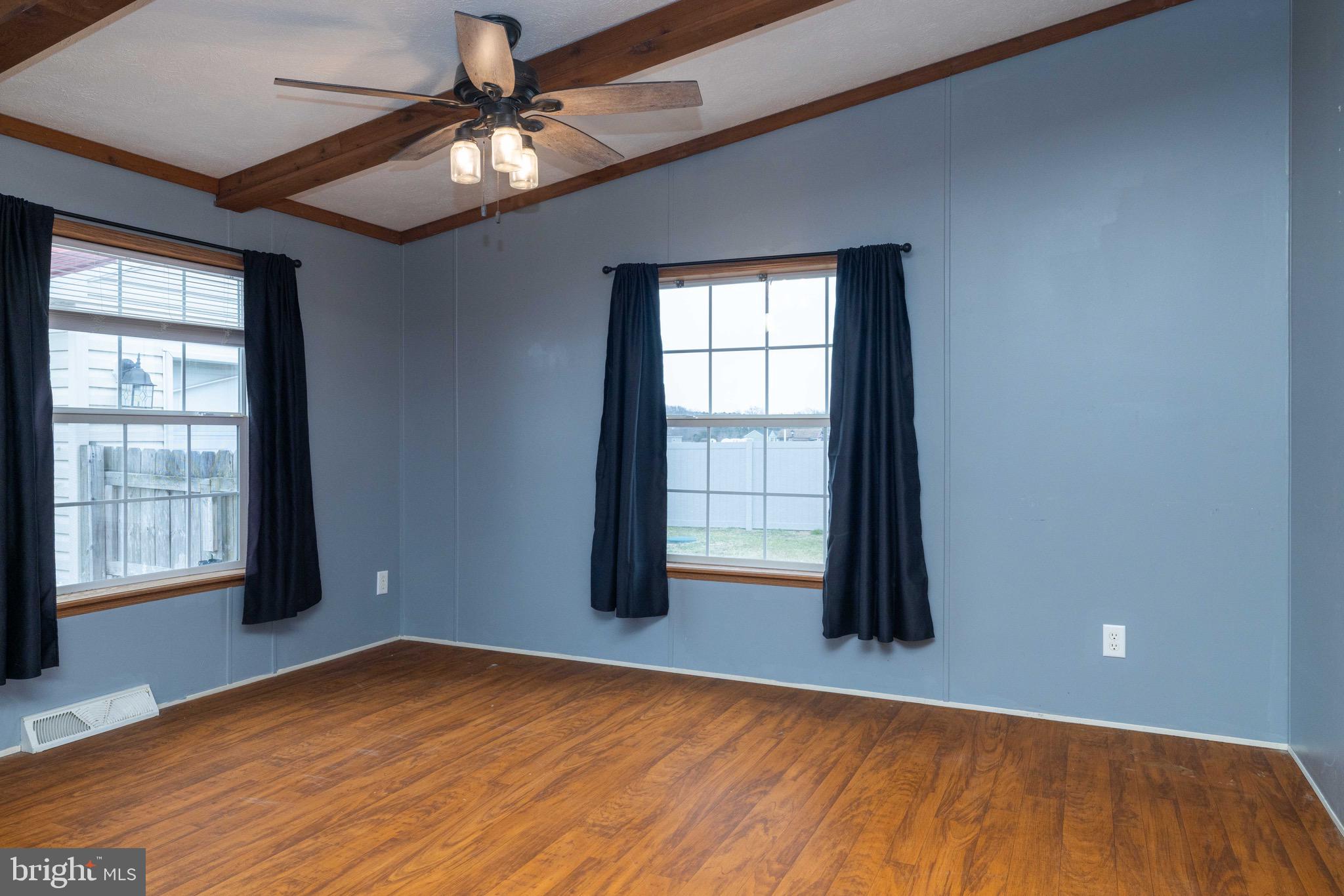 CHELESA VILLA - Residential