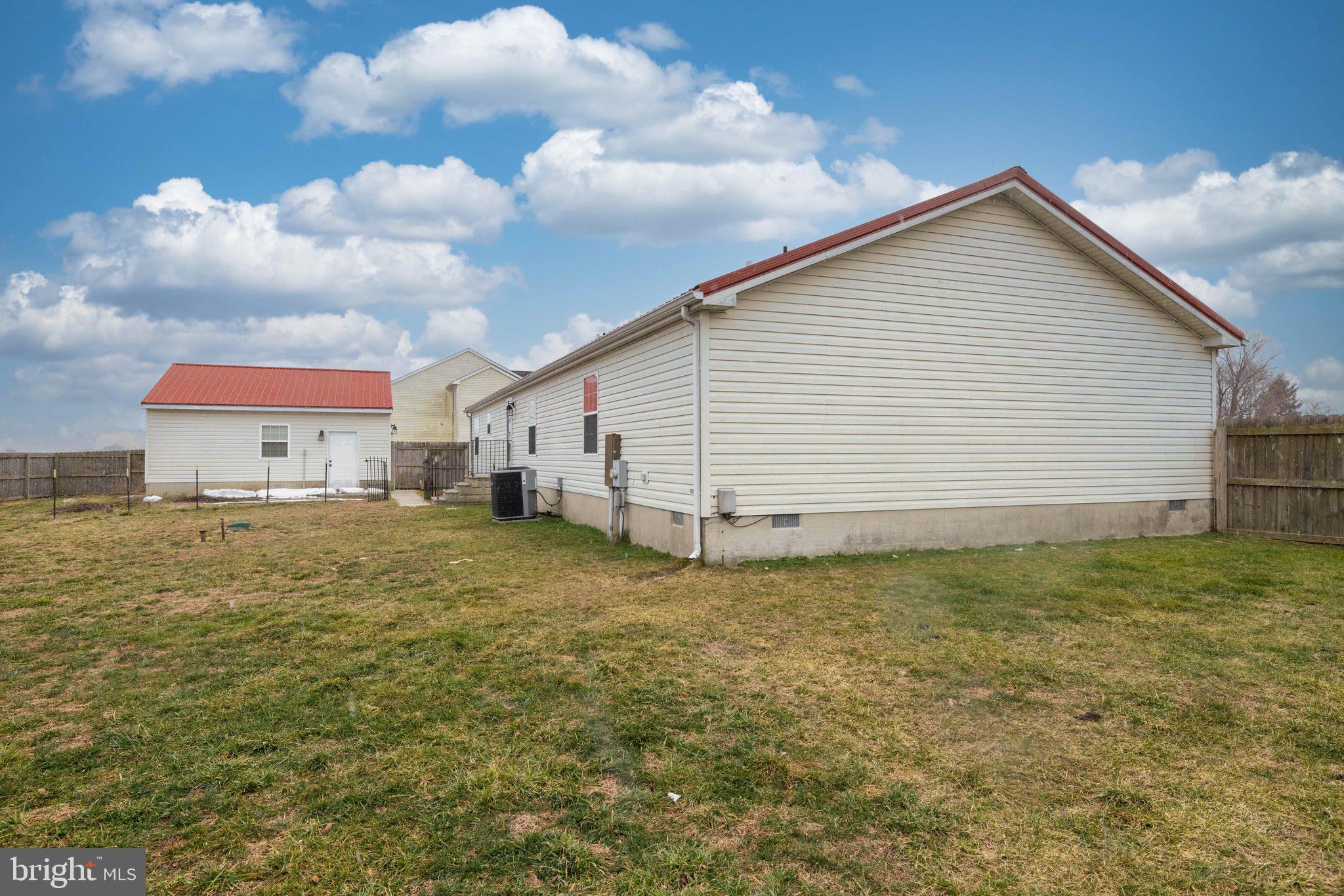 CHELESA VILLA - Residential