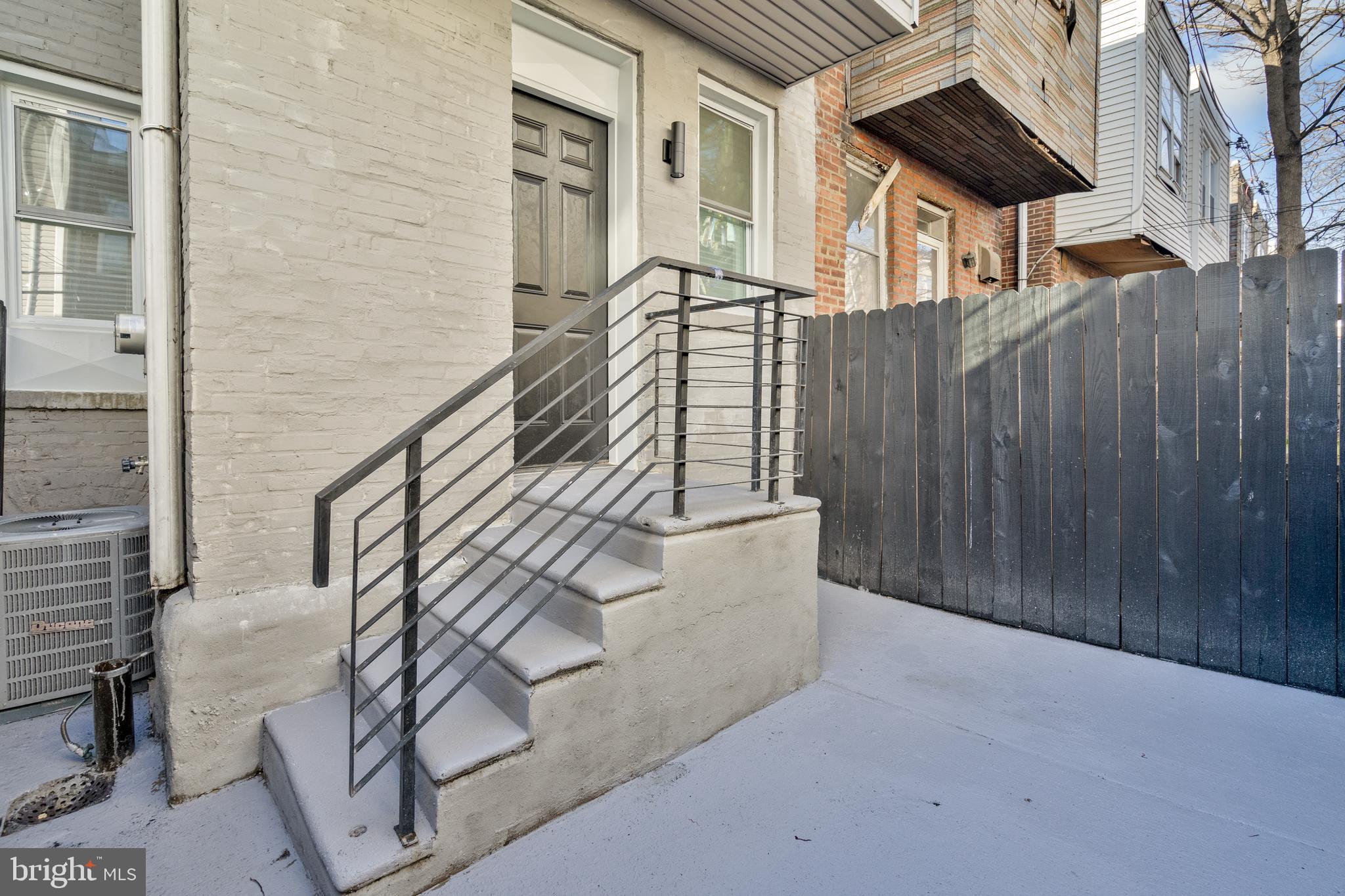 GRAYS FERRY - Residential