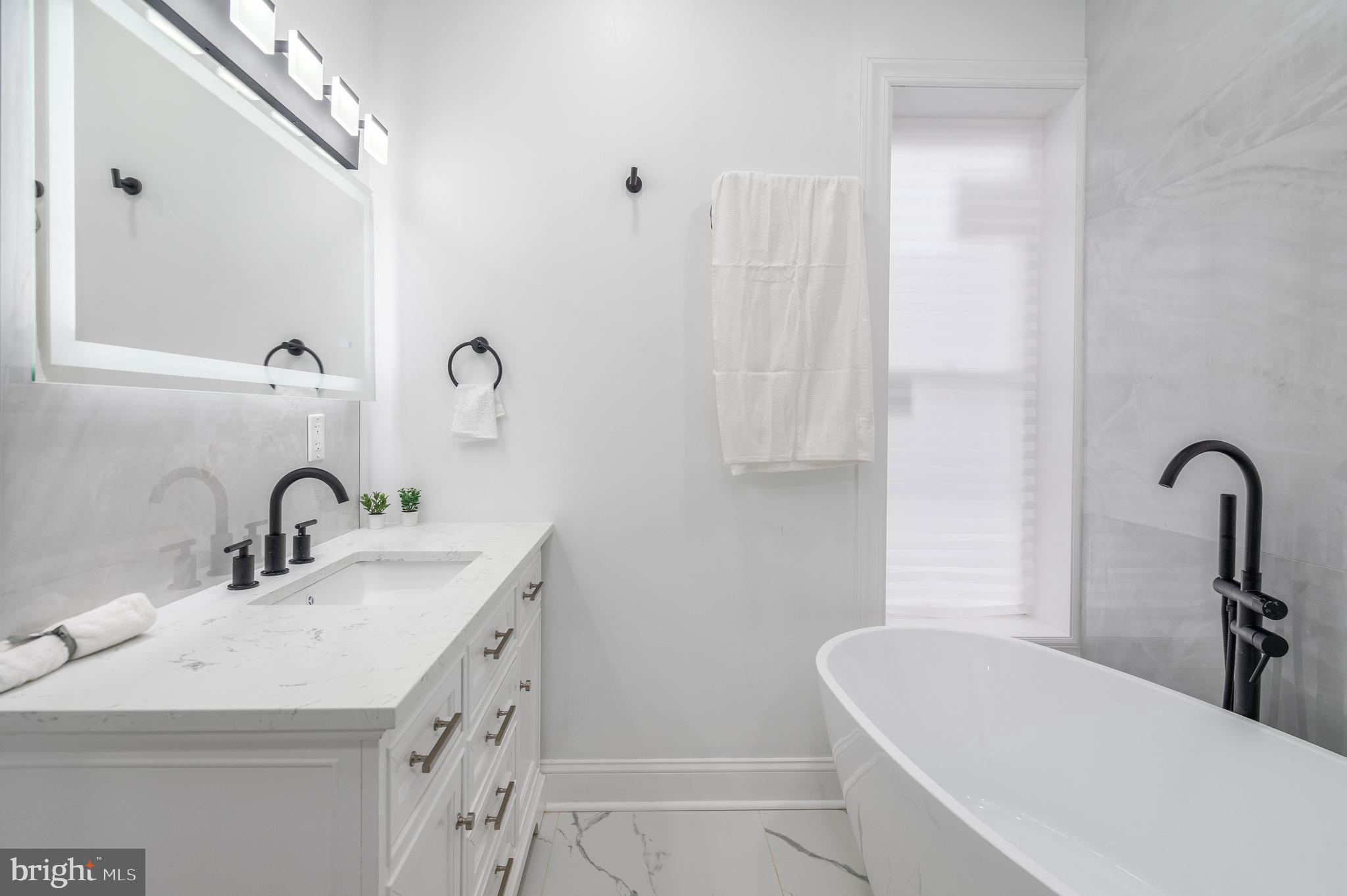 GRAYS FERRY - Residential