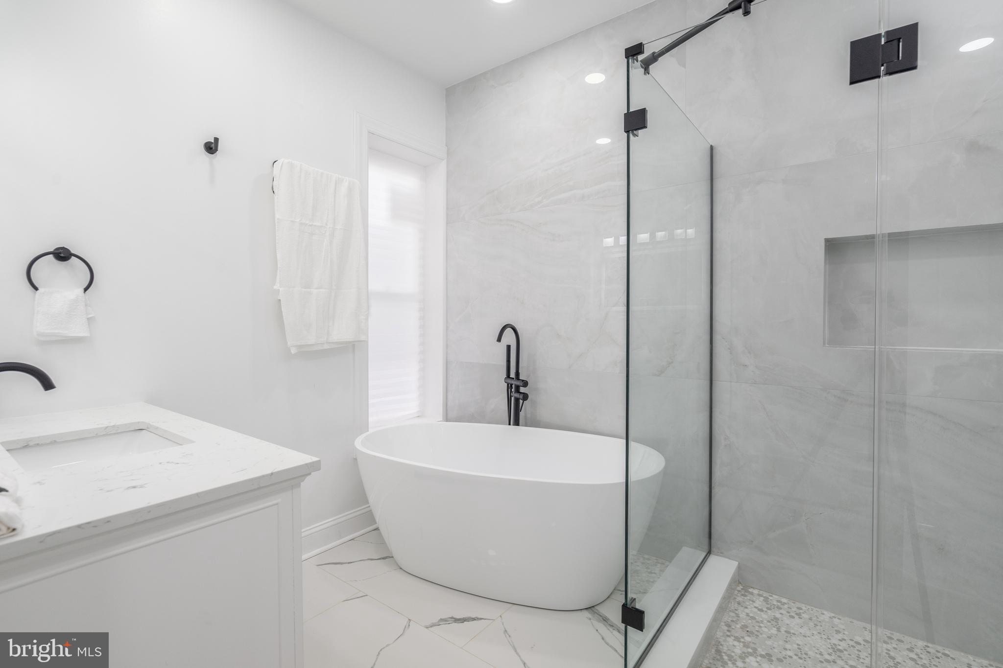 GRAYS FERRY - Residential