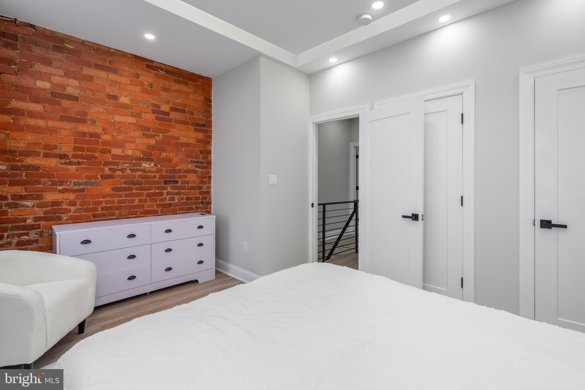 GRAYS FERRY - Residential