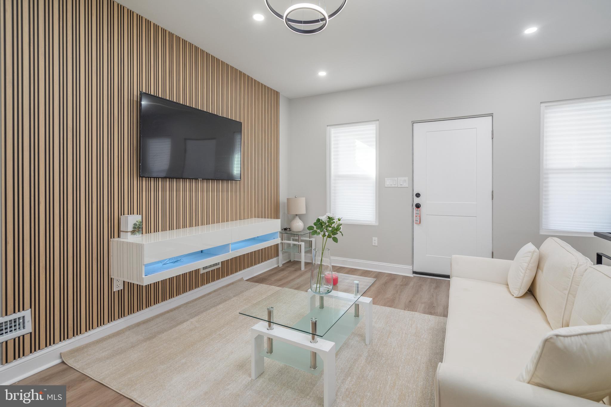 GRAYS FERRY - Residential