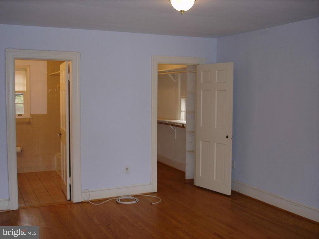 ARLINGWOOD - Residential Lease
