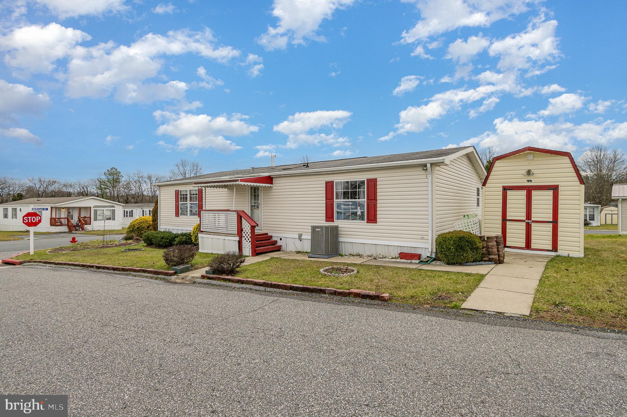 HARFORD MOBILE VILLAGE - Residential