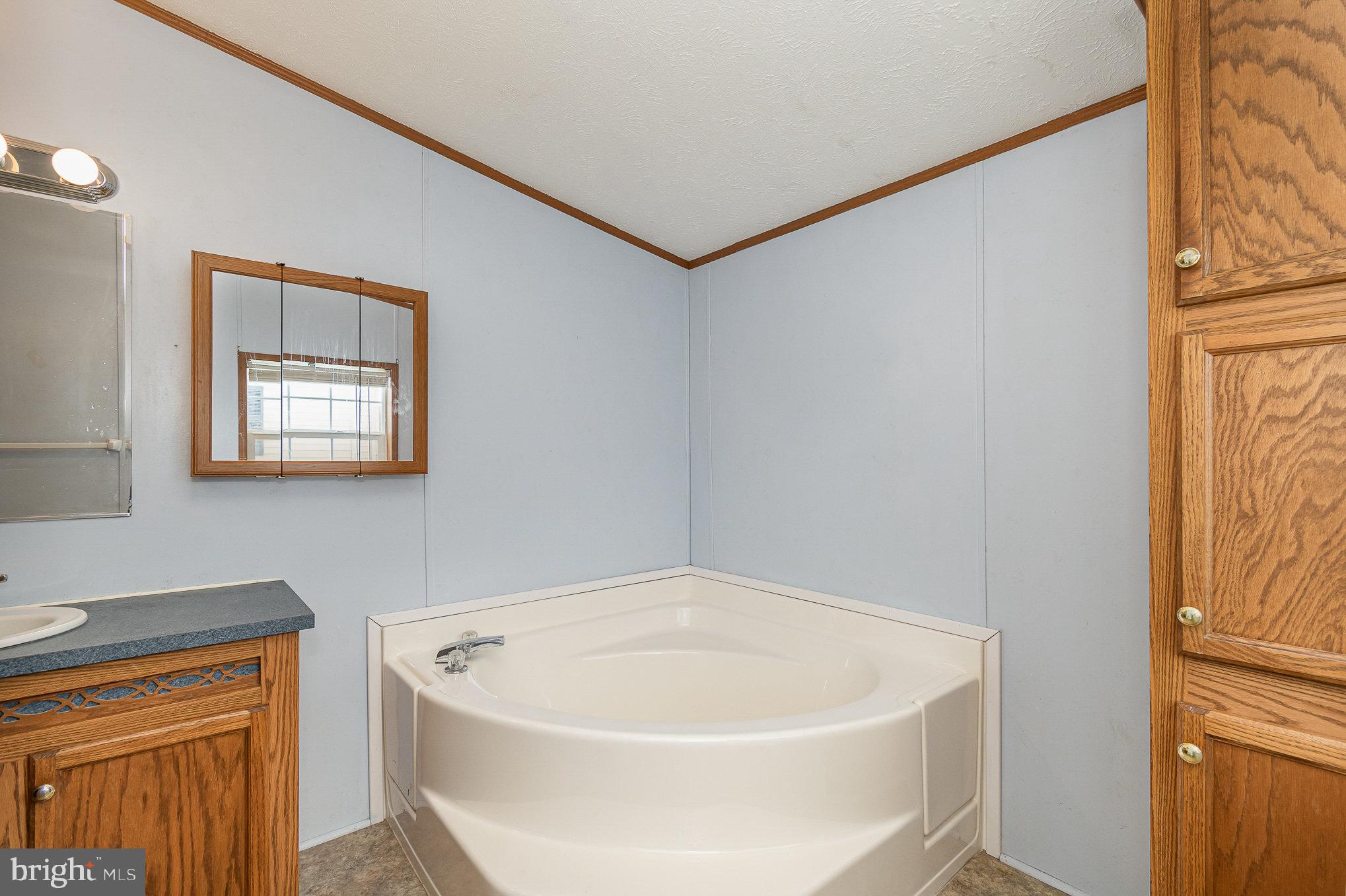 HARFORD MOBILE VILLAGE - Residential