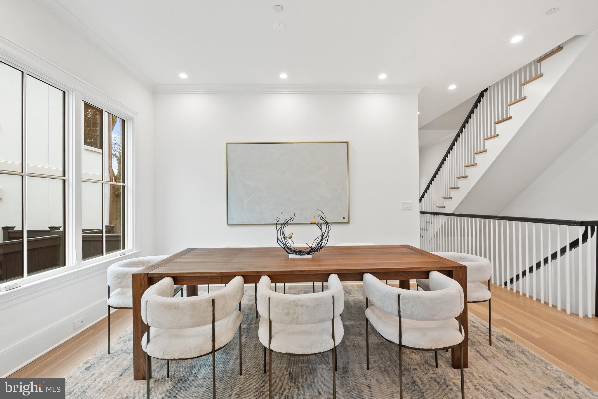 SPRING VALLEY - Residential
