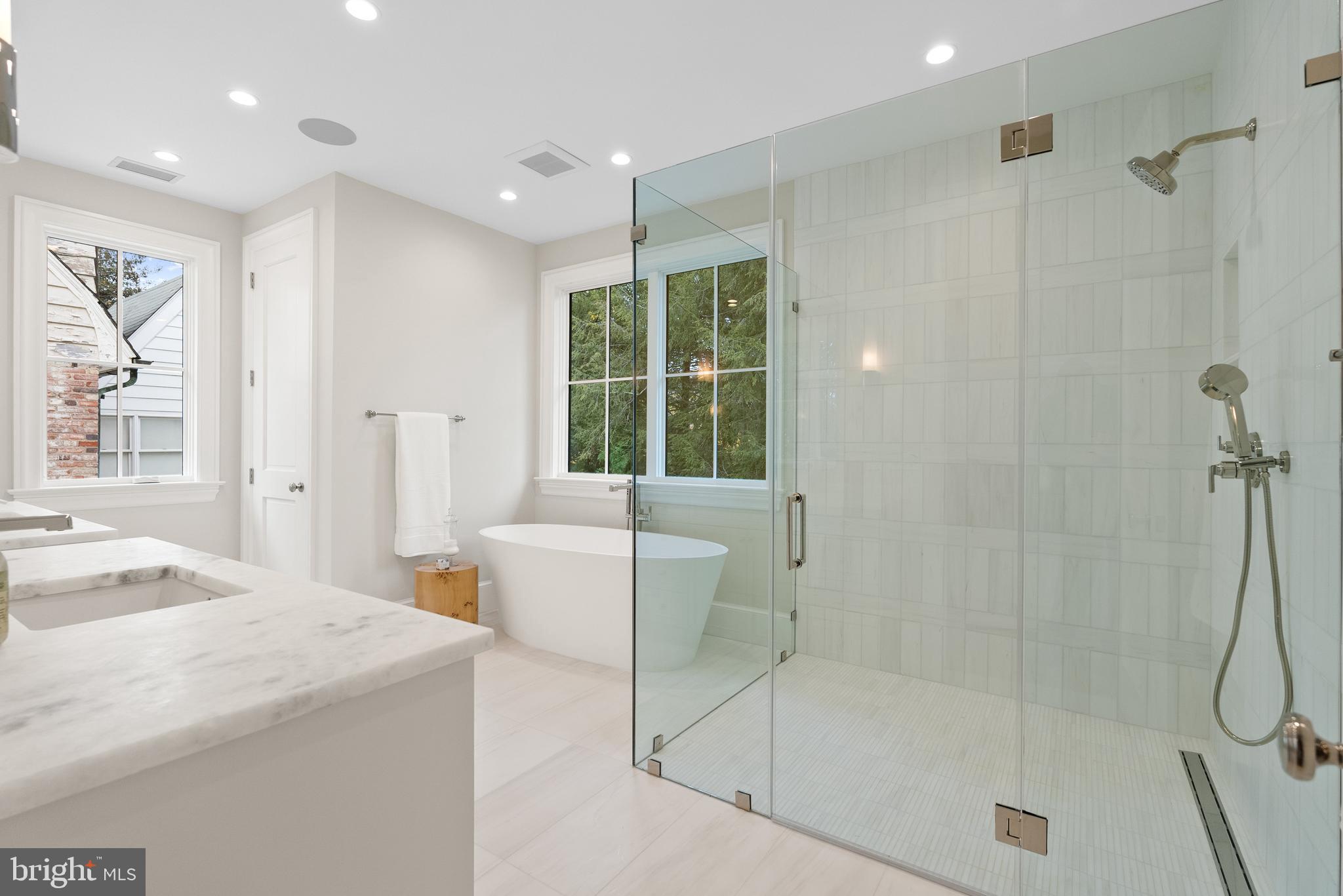 SPRING VALLEY - Residential