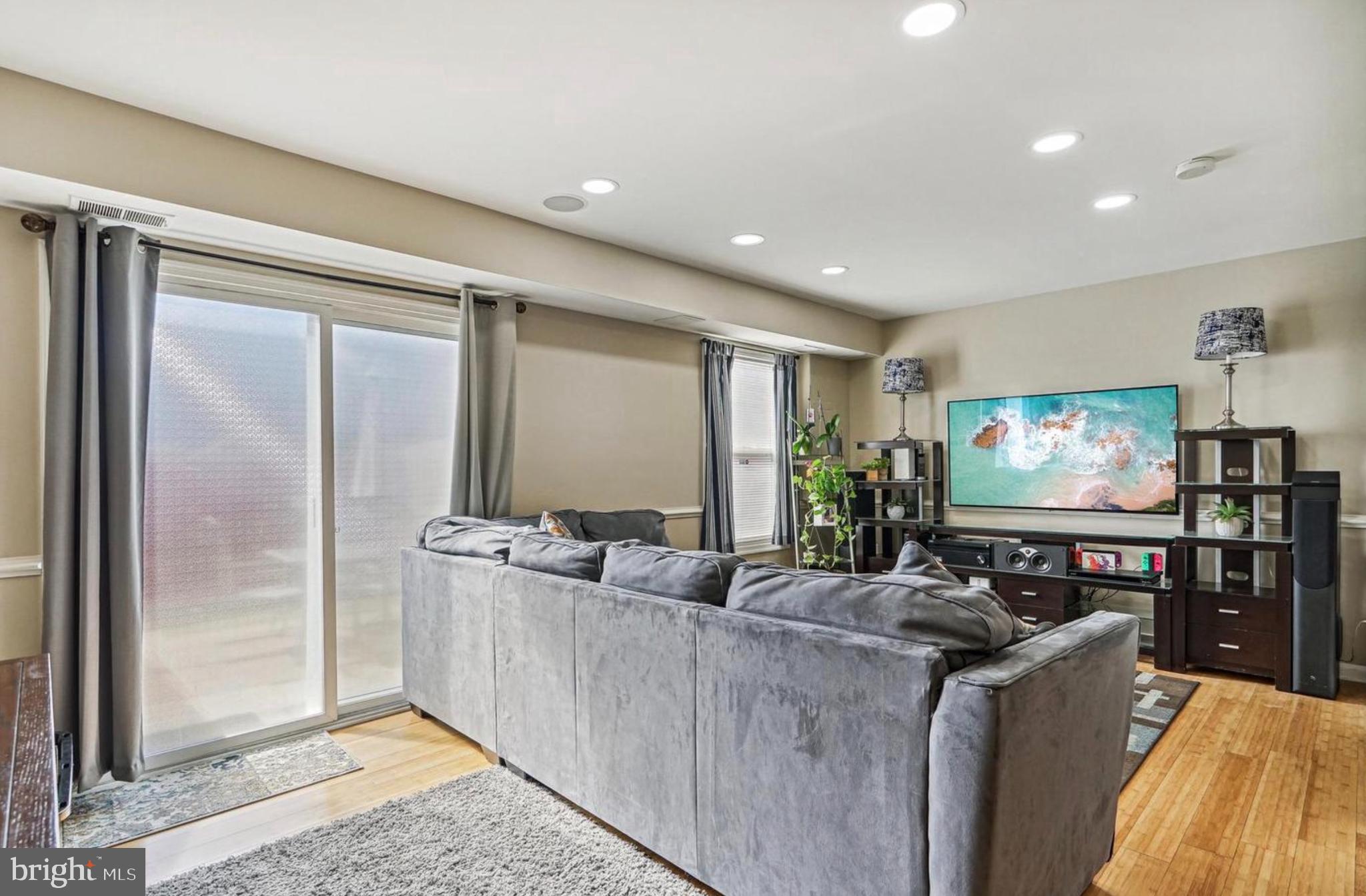 WILLOWBROOK - Residential Lease