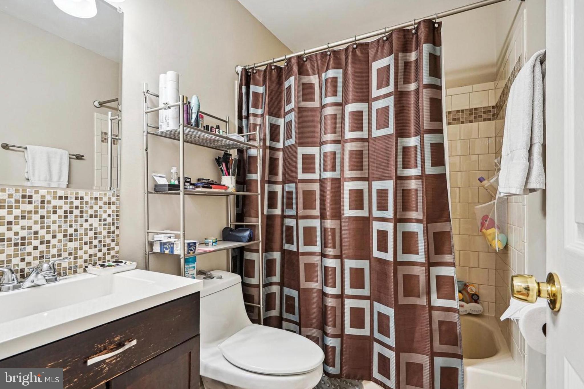 WILLOWBROOK - Residential Lease