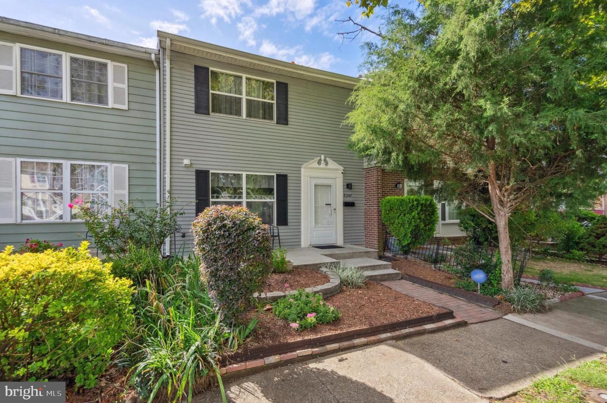 WILLOWBROOK - Residential Lease