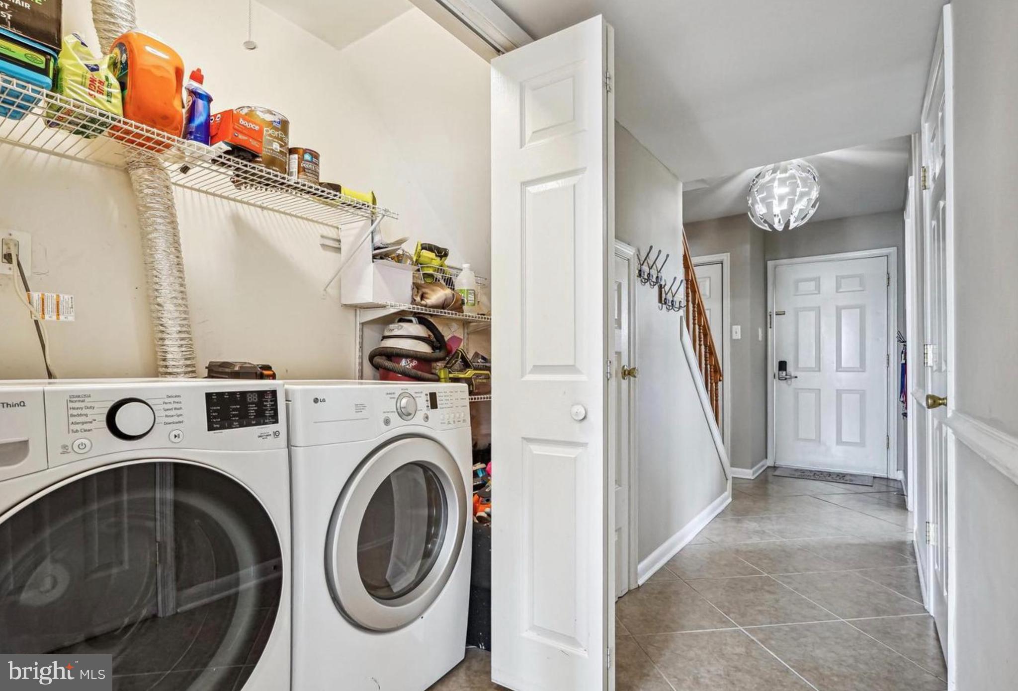 WILLOWBROOK - Residential Lease