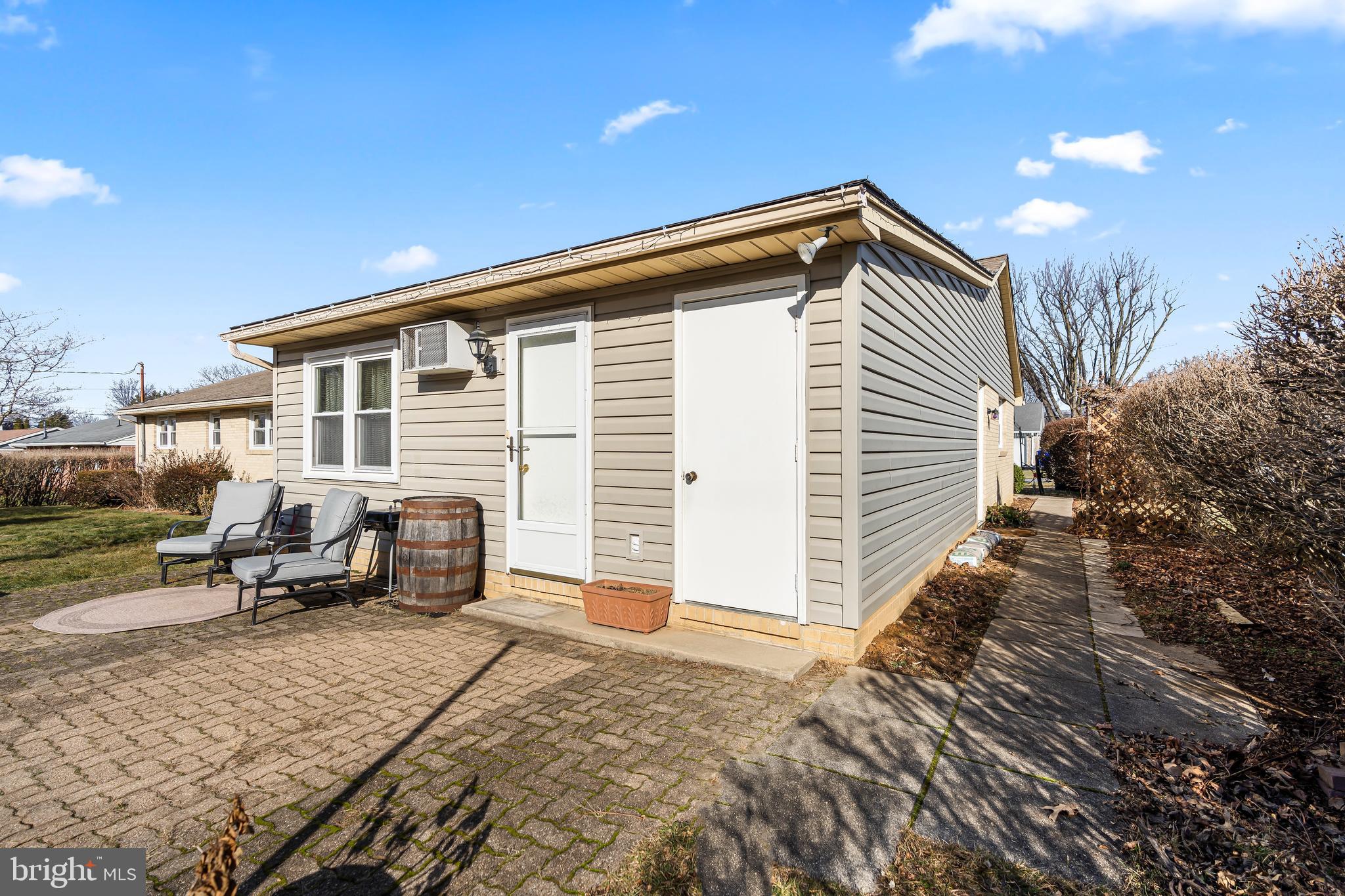 NORTH GUILFORD HILLS - Residential