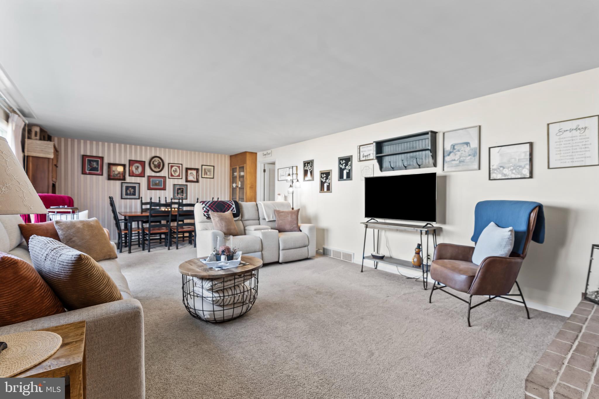 NORTH GUILFORD HILLS - Residential