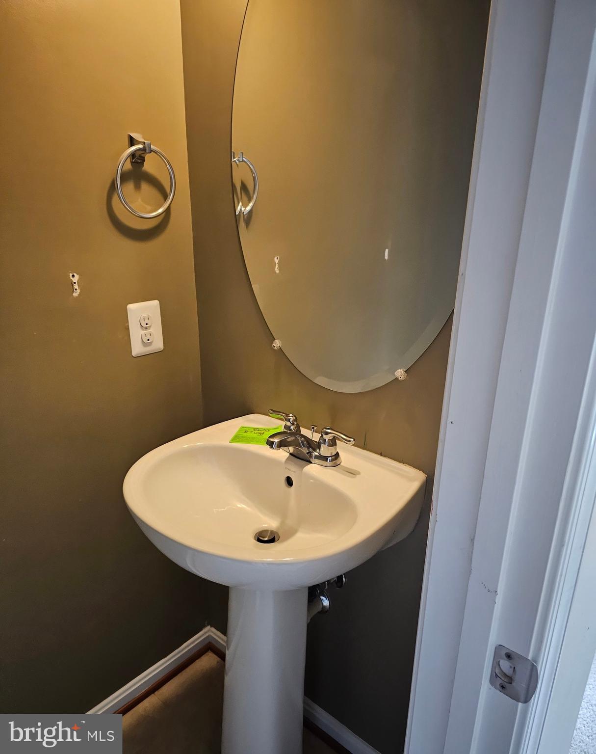 MANORS AT BALLENGER CREEK - Residential