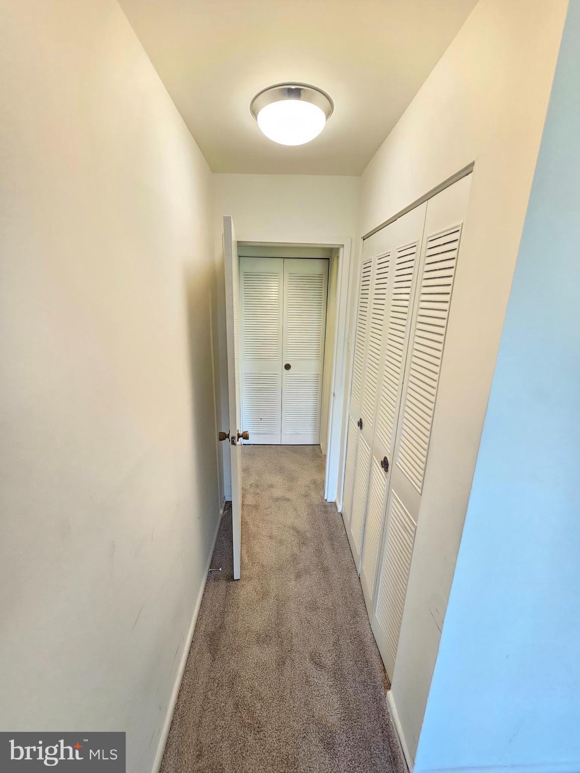 AMERICANA CENTRE - Residential Lease