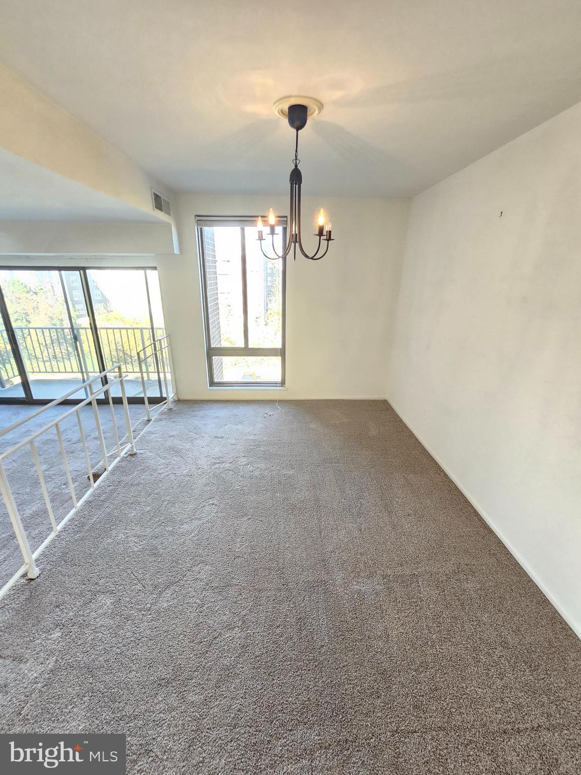 AMERICANA CENTRE - Residential Lease