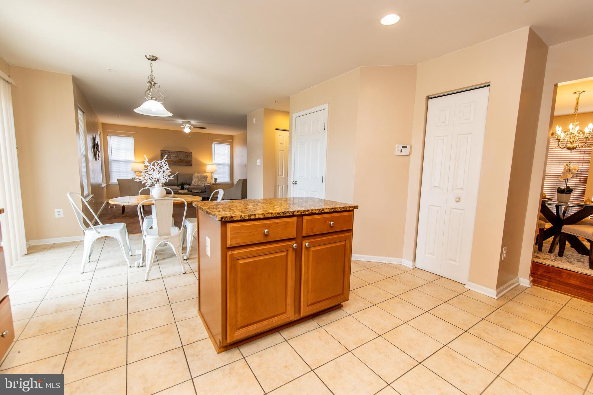 OAKLANDS - Residential