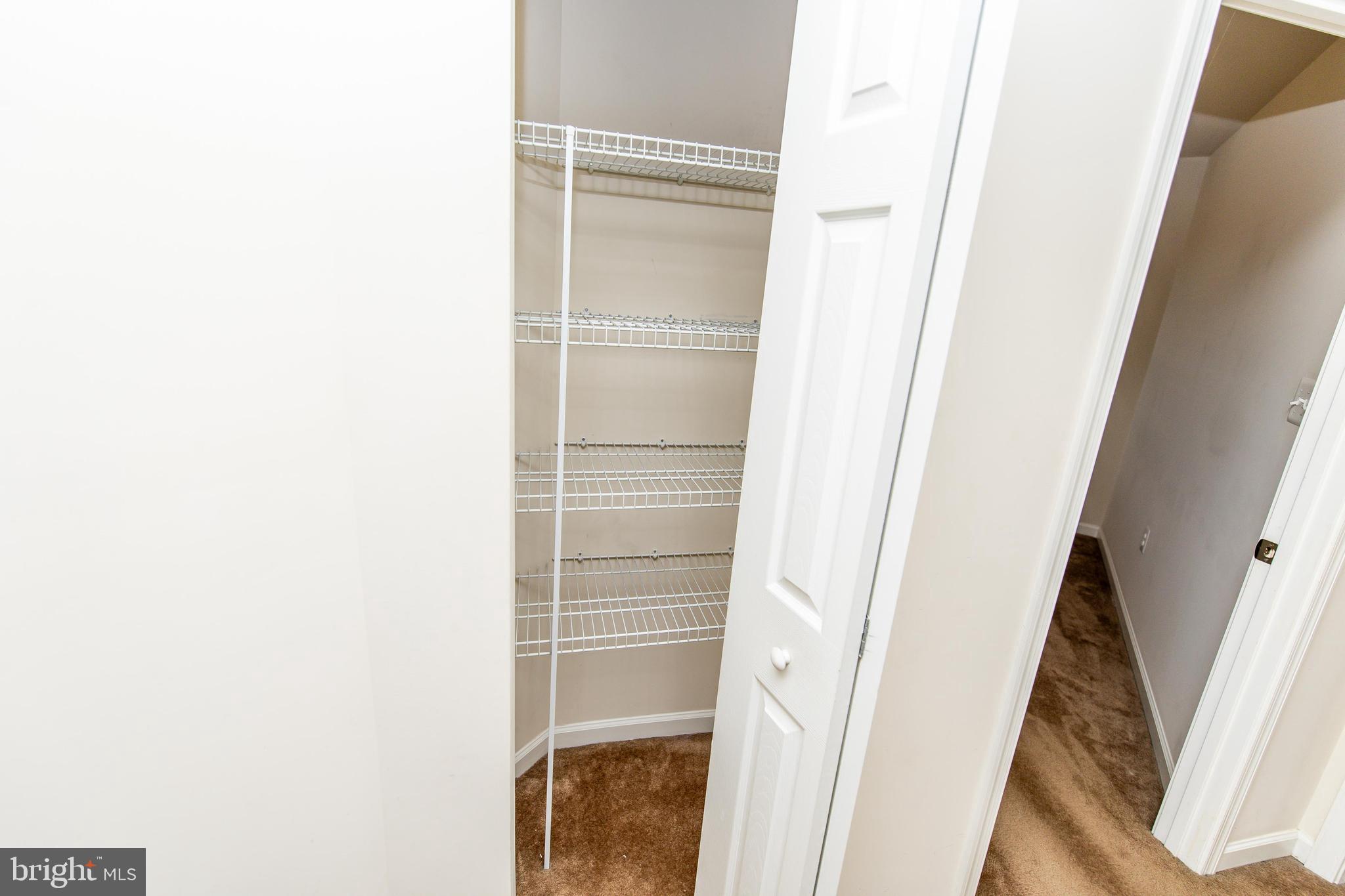 OAKLANDS - Residential